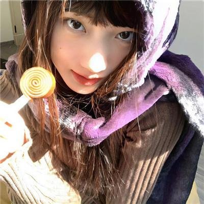 弱比少男闯女校